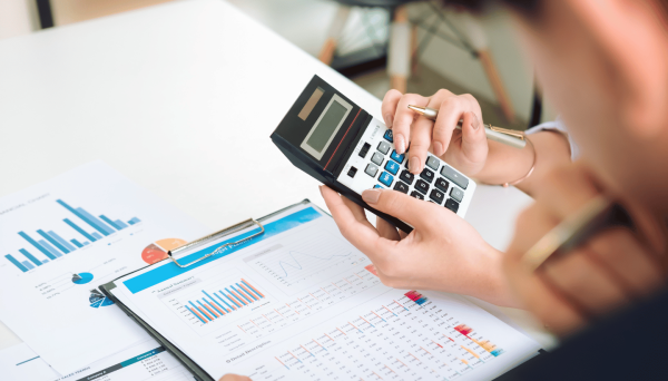 blog-wat-is-het-verschil-tussen-debiteuren-en-crediteuren